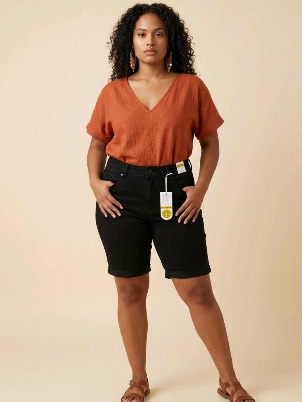 Wax Jean Women’s Large Black High Rise Push Up Bermuda Shorts NWT
